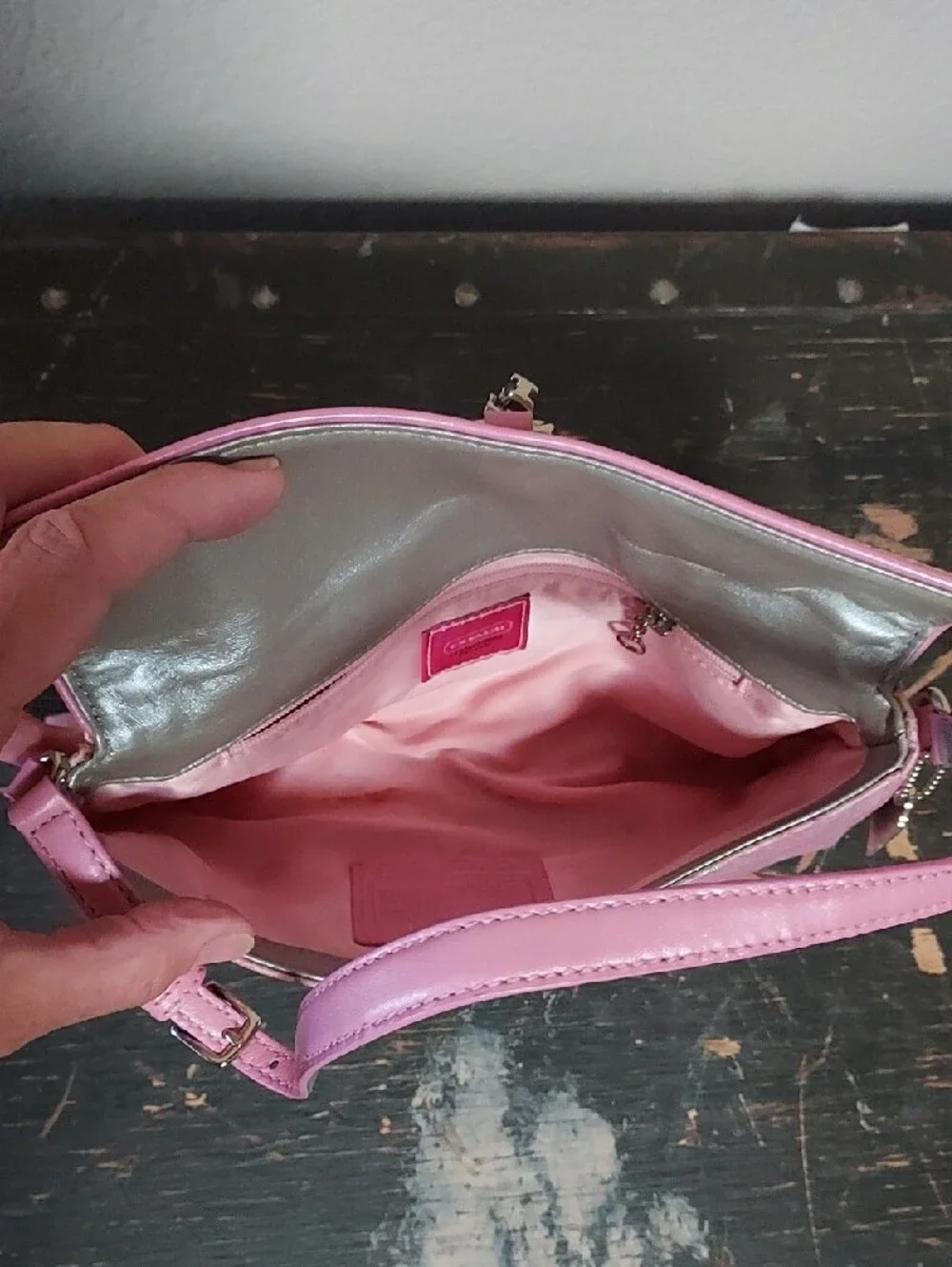 💕Vintage Y2K Coach Pink Optic Signature Lurex Hamptons Demi Flap Bag 8946